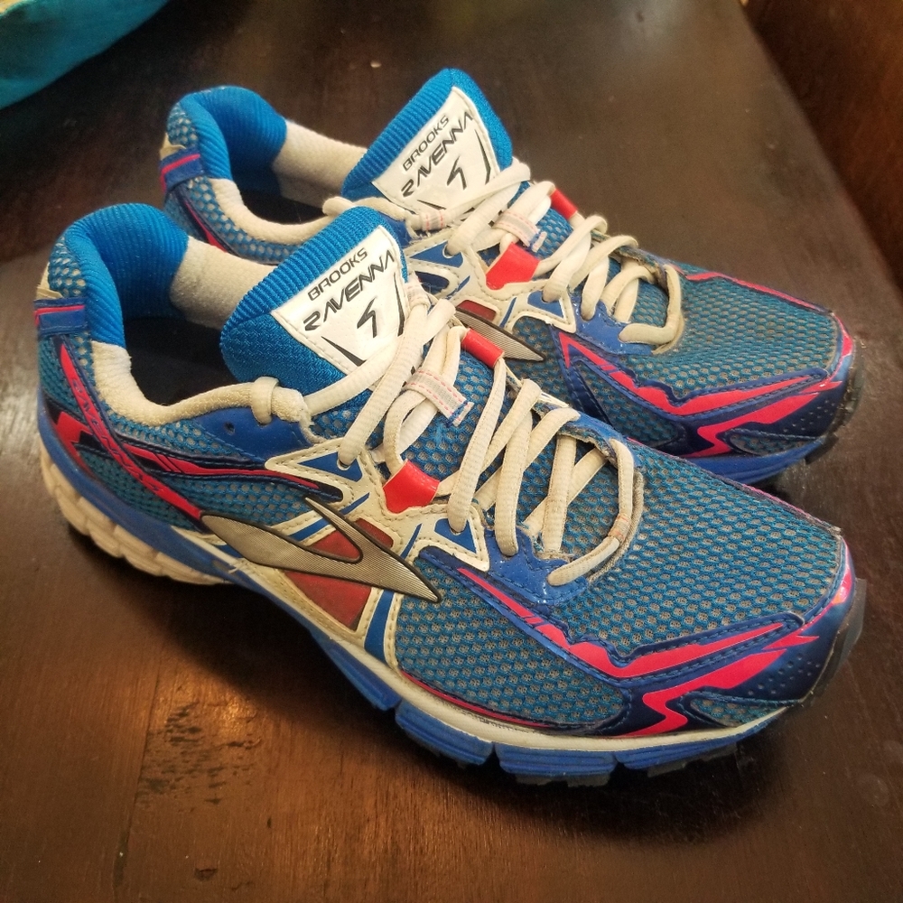 Brooks Ravenna -womens